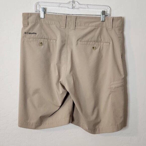 Columbia Men's Cargo Shorts Size 36 - Picture 4 of 6